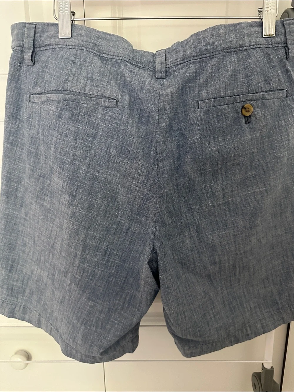 Banana Republic Men's Flat-Front Linen-Blend Shorts in Blue and Olive (2 pair)